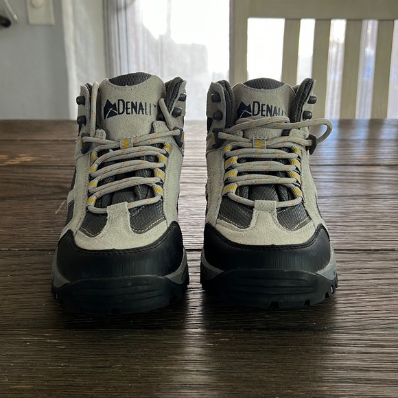 denali Shoes Denali Outback Womens 75 Hiking Boots Poshmark